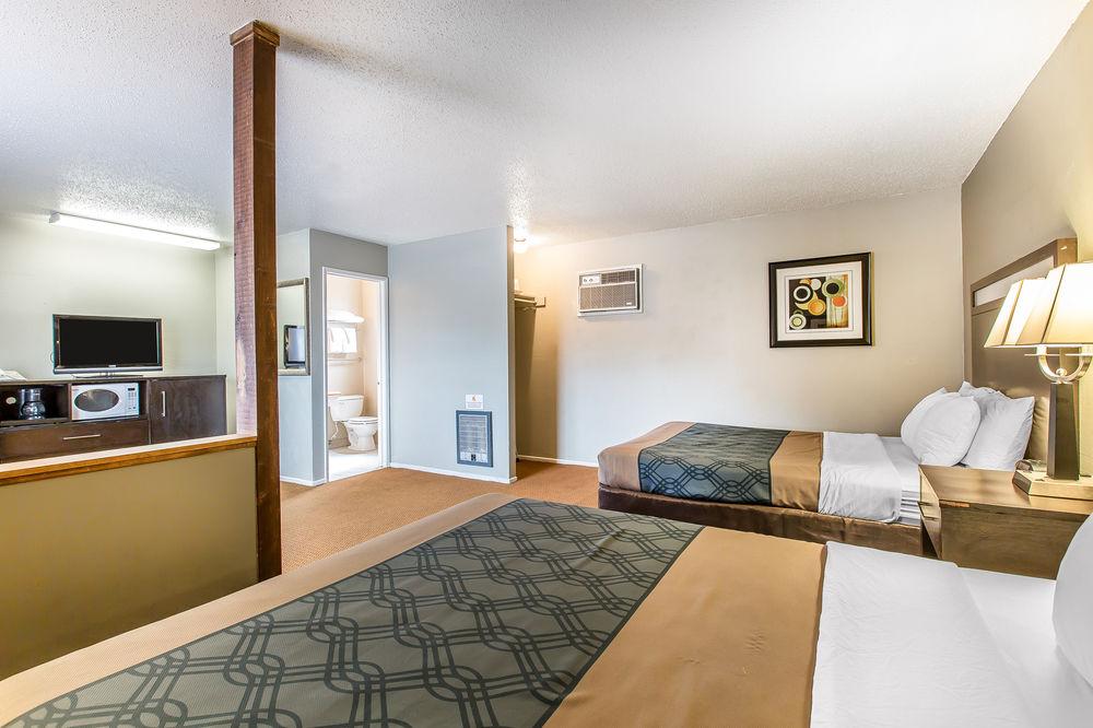 Econo Lodge Inn & Suites Yreka Luaran gambar