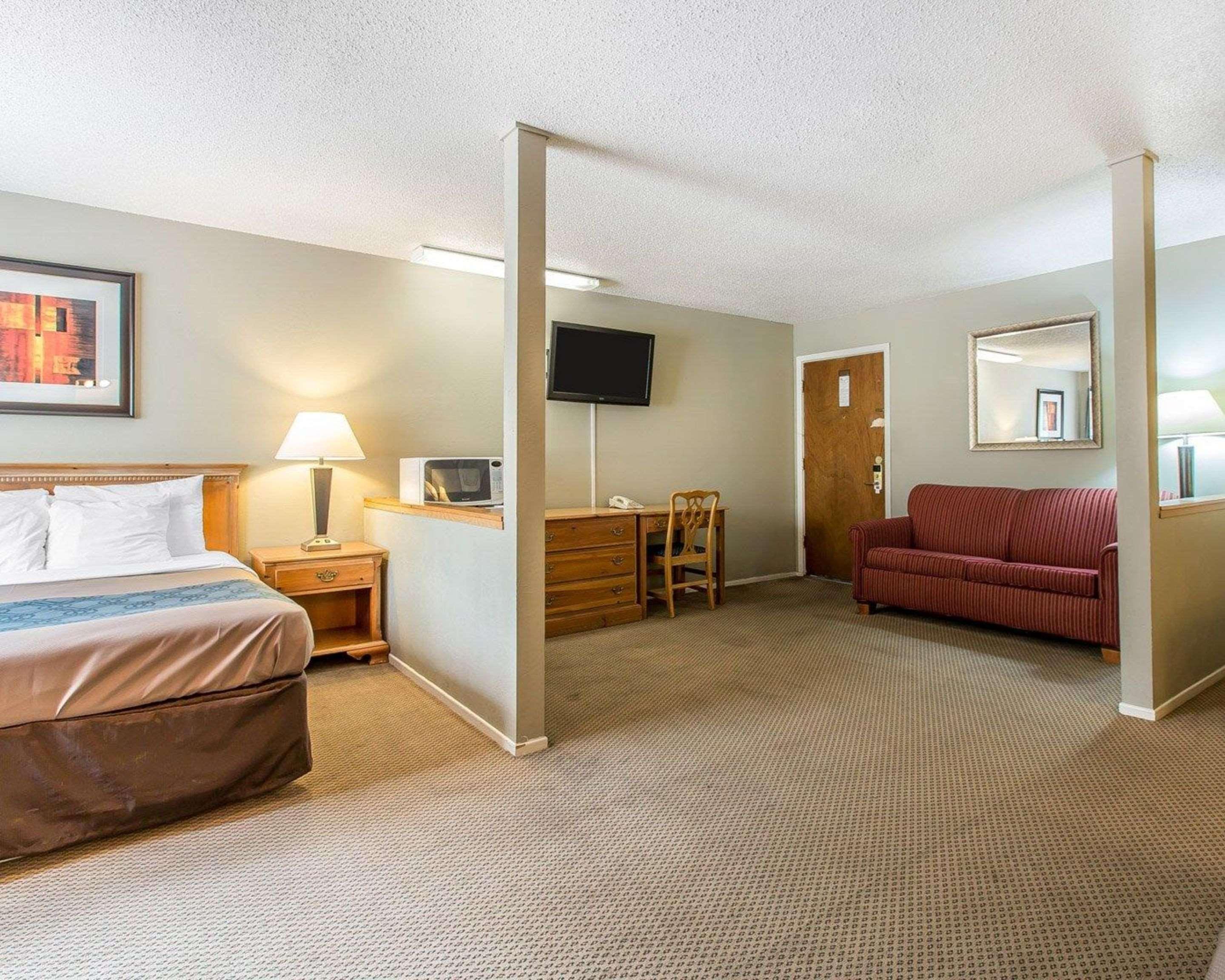 Econo Lodge Inn & Suites Yreka Luaran gambar