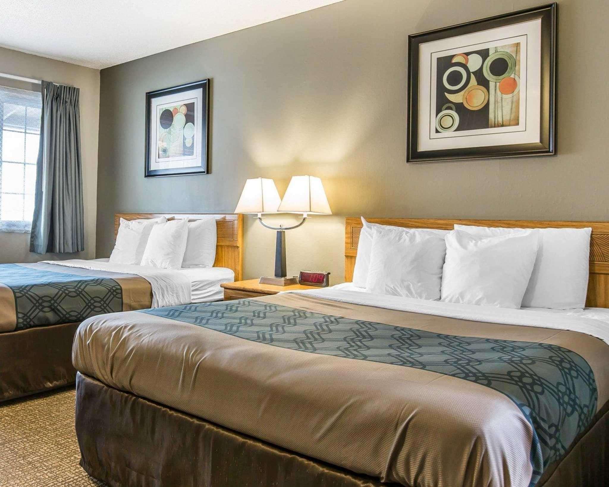 Econo Lodge Inn & Suites Yreka Luaran gambar