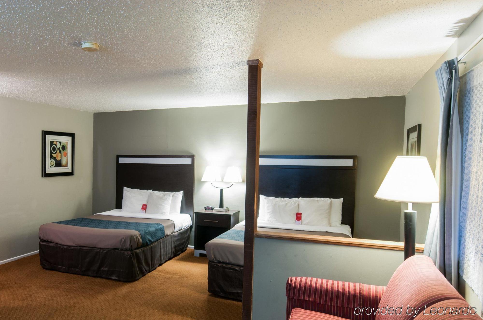 Econo Lodge Inn & Suites Yreka Luaran gambar