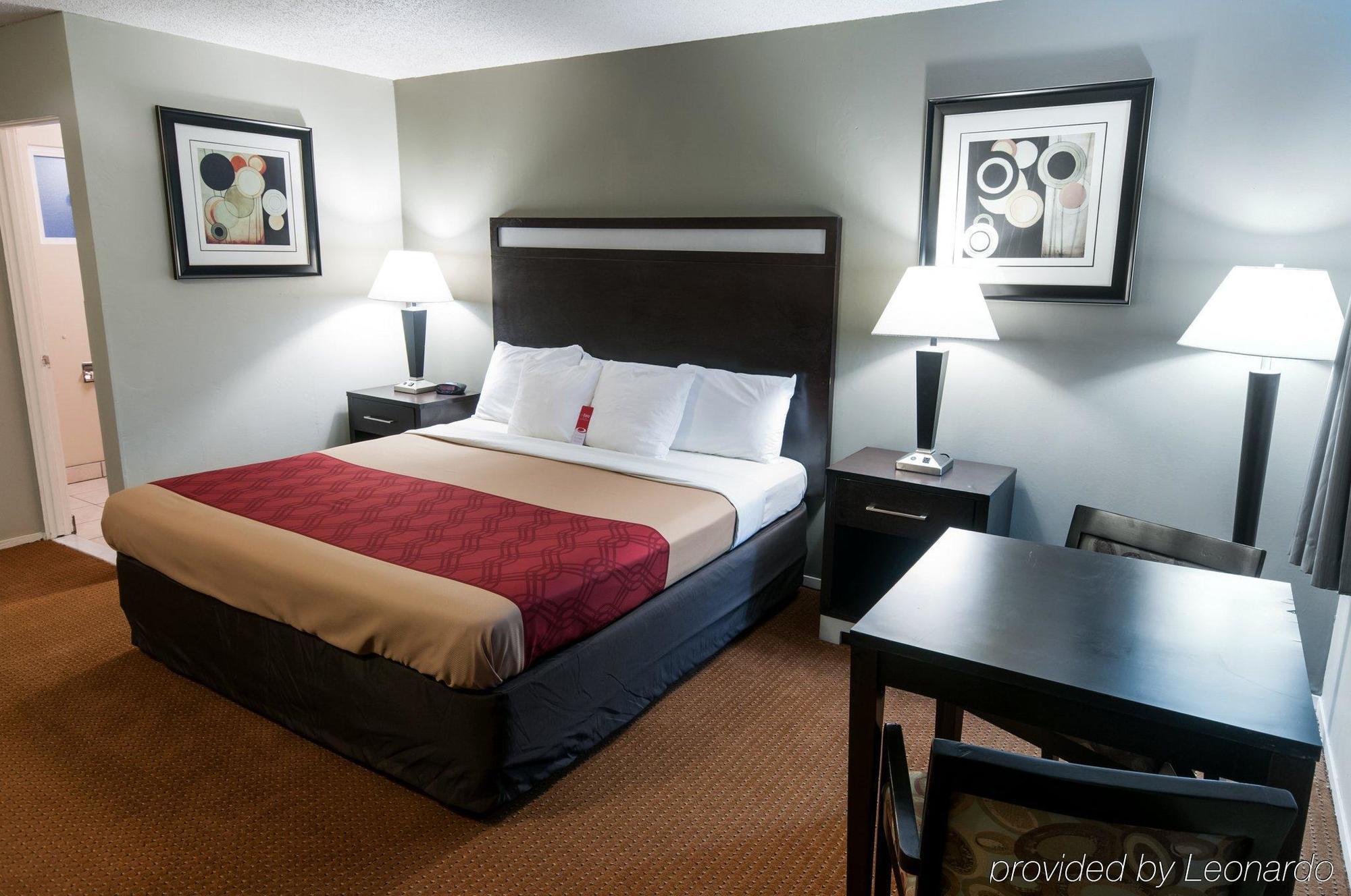 Econo Lodge Inn & Suites Yreka Luaran gambar